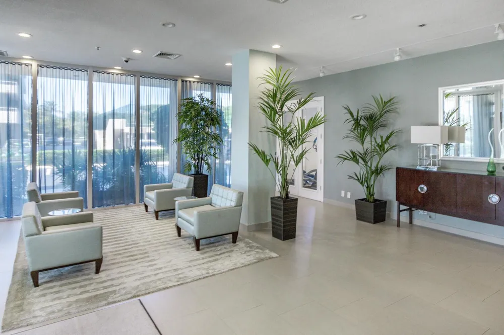 5540 Ocean Drive #8c Riviera Beach, FL 33404