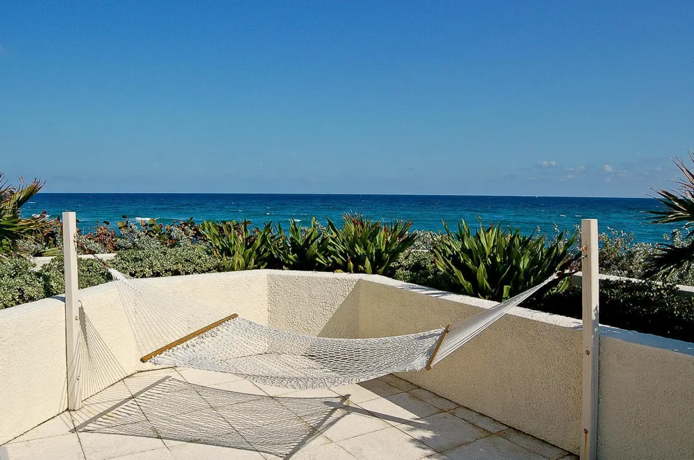5540 Ocean Drive #8c Riviera Beach, FL 33404