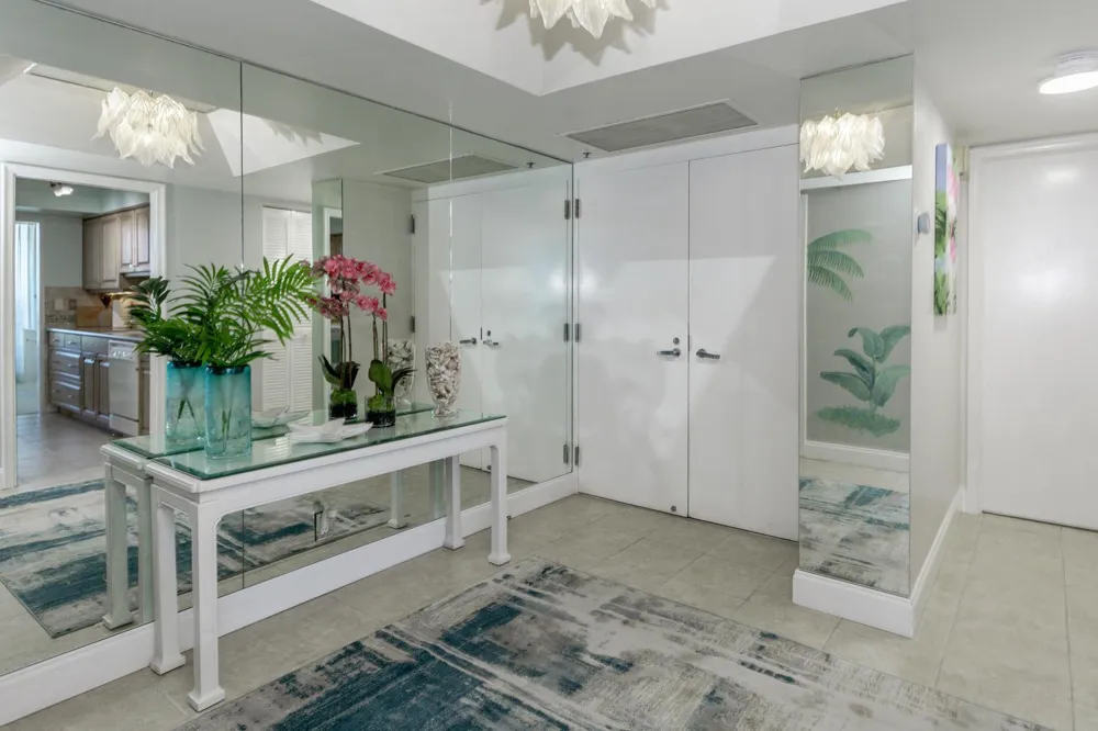 5540 Ocean Drive #8c Riviera Beach, FL 33404