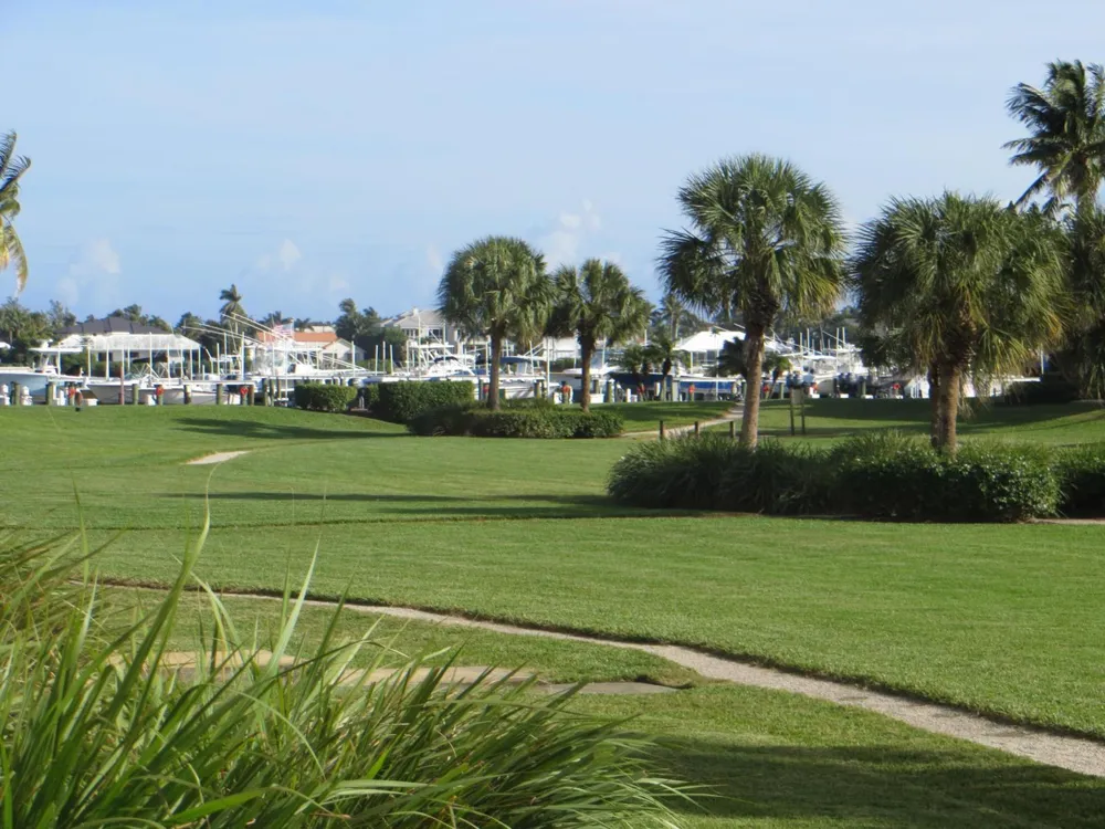 123 Yacht Club Way #207 Hypoluxo, FL 33462