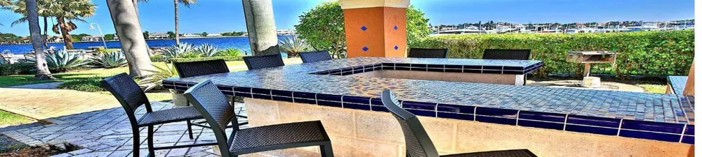 123 Yacht Club Way #207 Hypoluxo, FL 33462