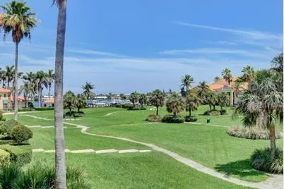 123 Yacht Club Way #207 Hypoluxo, FL 33462