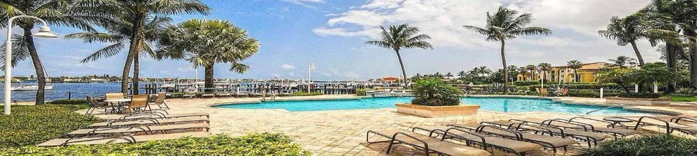 123 Yacht Club Way #207 Hypoluxo, FL 33462