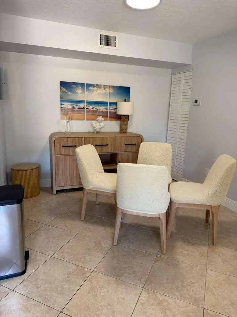 123 Yacht Club Way #207 Hypoluxo, FL 33462