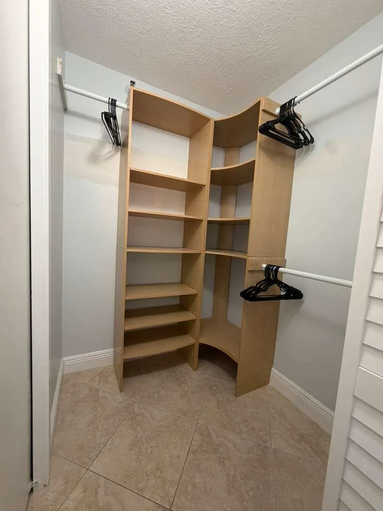 123 Yacht Club Way #207 Hypoluxo, FL 33462