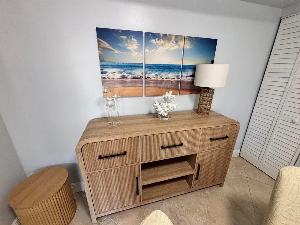 123 Yacht Club Way #207 Hypoluxo, FL 33462