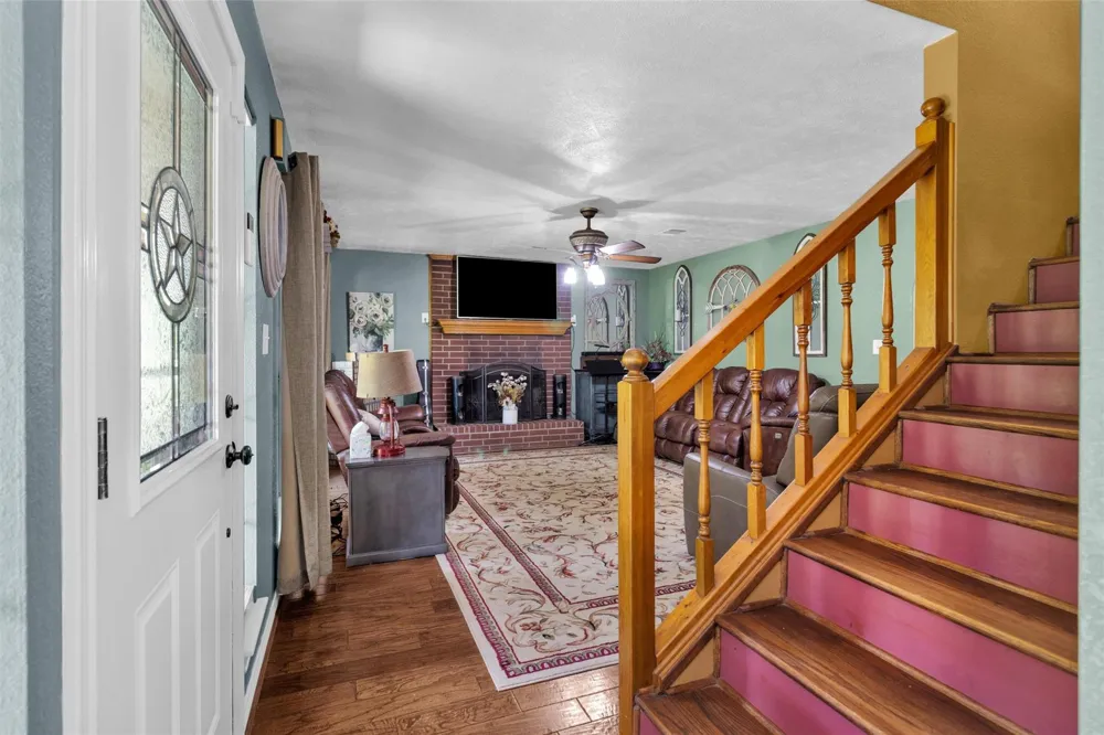 388 N G Smith Road Livingston, TX 77351