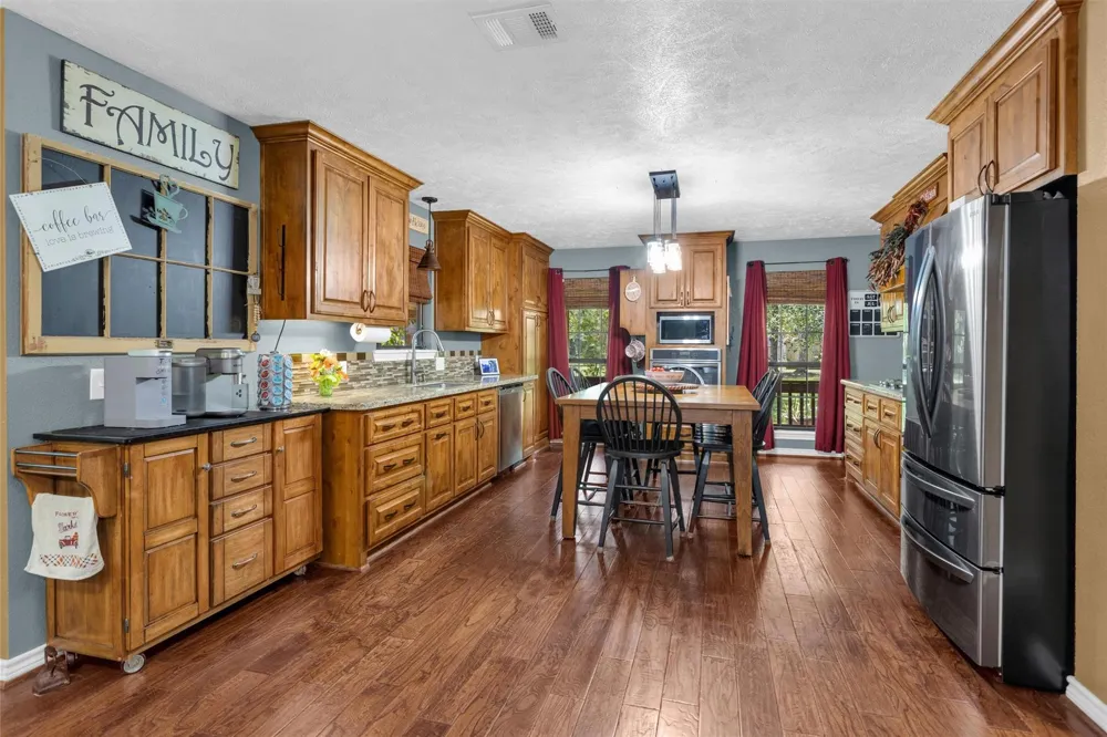 388 N G Smith Road Livingston, TX 77351