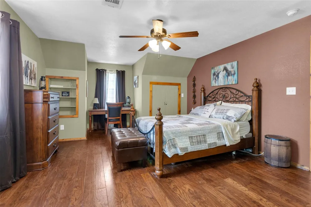 388 N G Smith Road Livingston, TX 77351