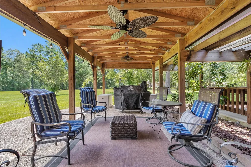 388 N G Smith Road Livingston, TX 77351