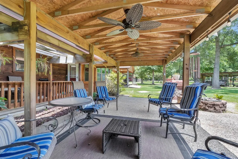 388 N G Smith Road Livingston, TX 77351