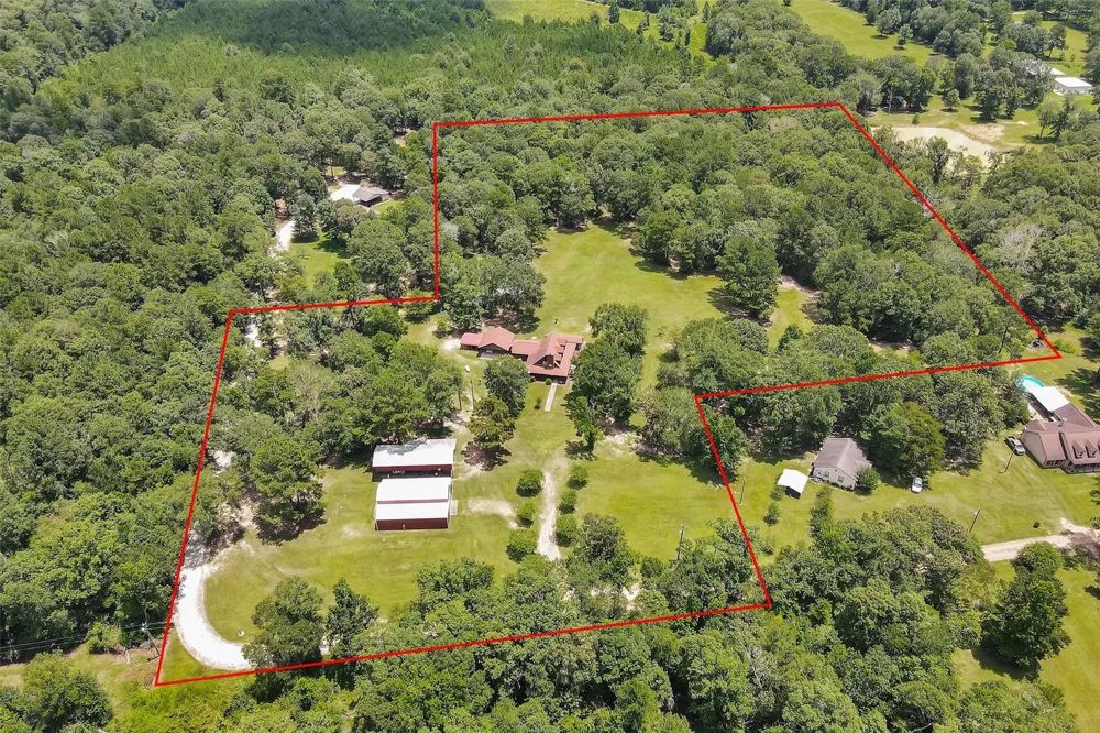 388 N G Smith Road Livingston, TX 77351