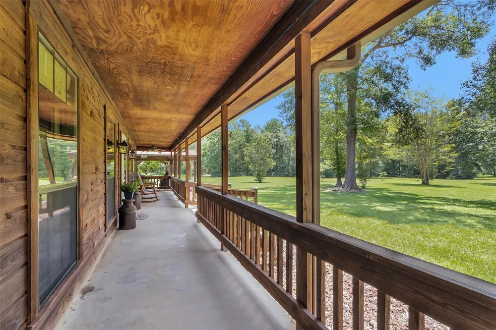 388 N G Smith Road Livingston, TX 77351