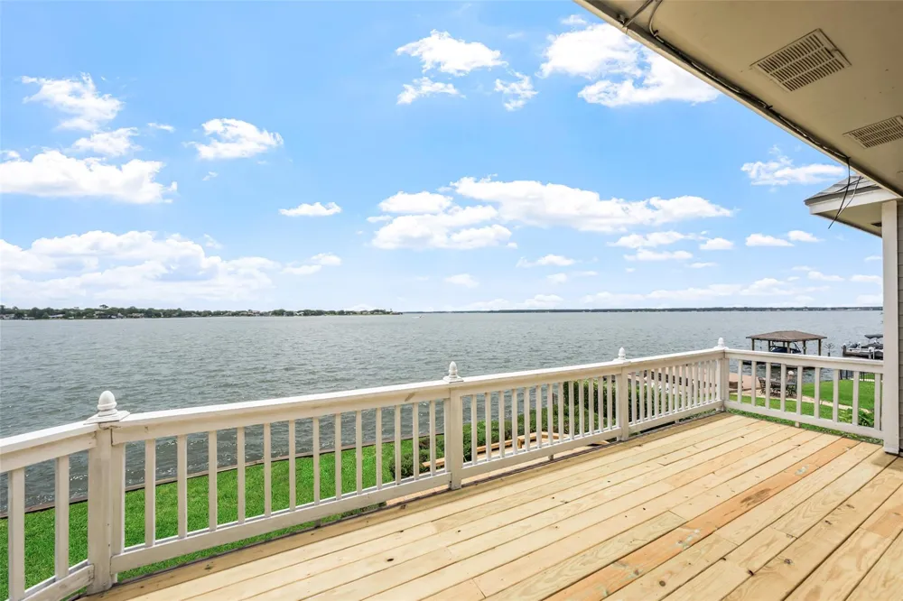 12130 Sagittarius Drive E Willis, TX 77318