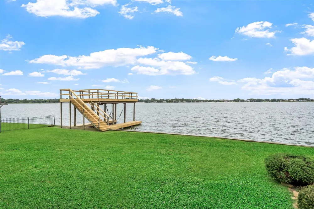12130 Sagittarius Drive E Willis, TX 77318