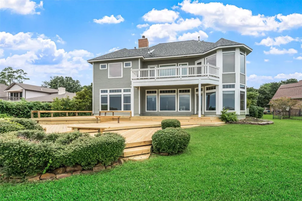 12130 Sagittarius Drive E Willis, TX 77318