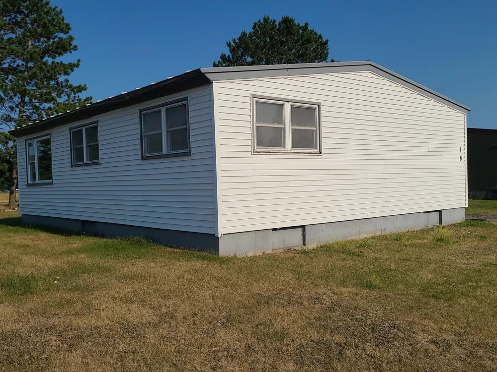 14 Hemlock Circle Babbitt, MN 55706