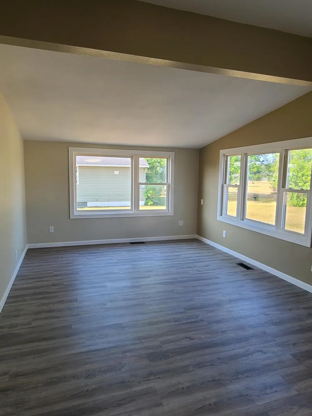 14 Hemlock Circle Babbitt, MN 55706