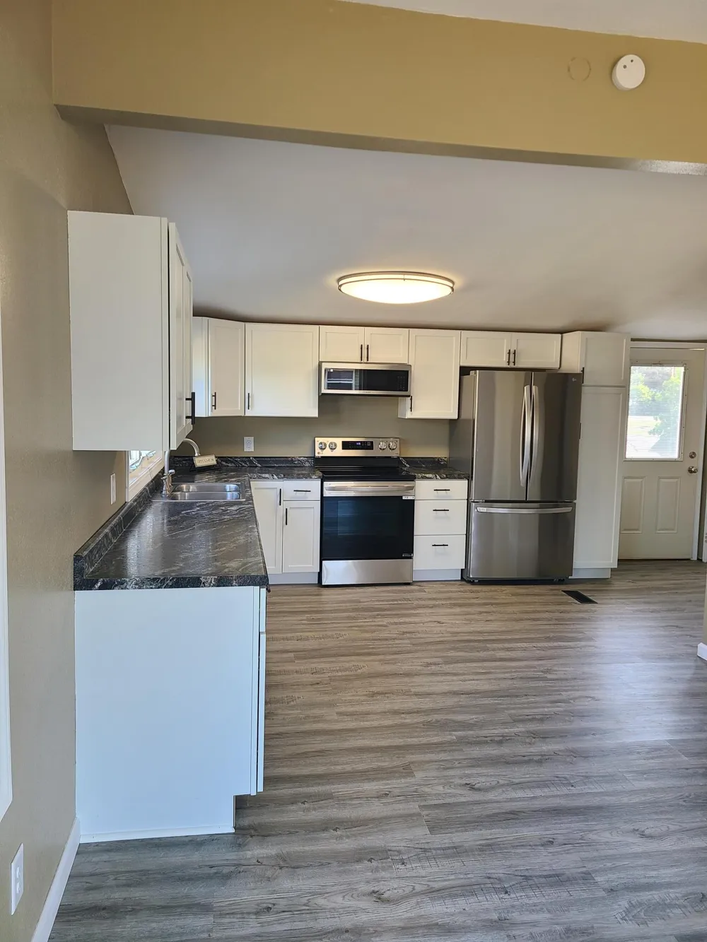 14 Hemlock Circle Babbitt, MN 55706
