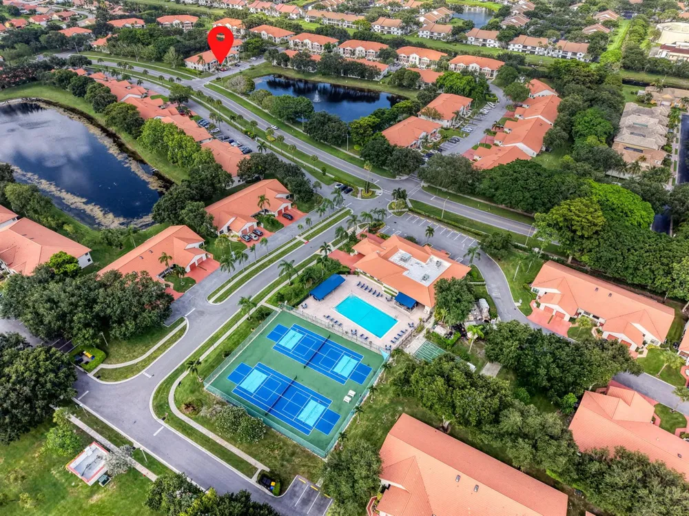 5585 Munsel Lane #102 Boynton Beach, FL 33437