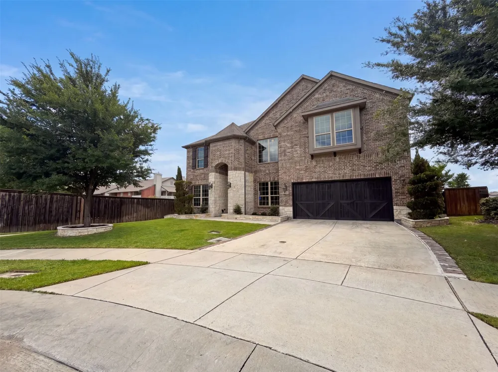 7221 Durand Drive Irving, TX 75063