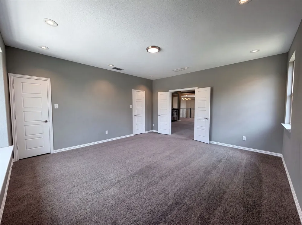 7221 Durand Drive Irving, TX 75063