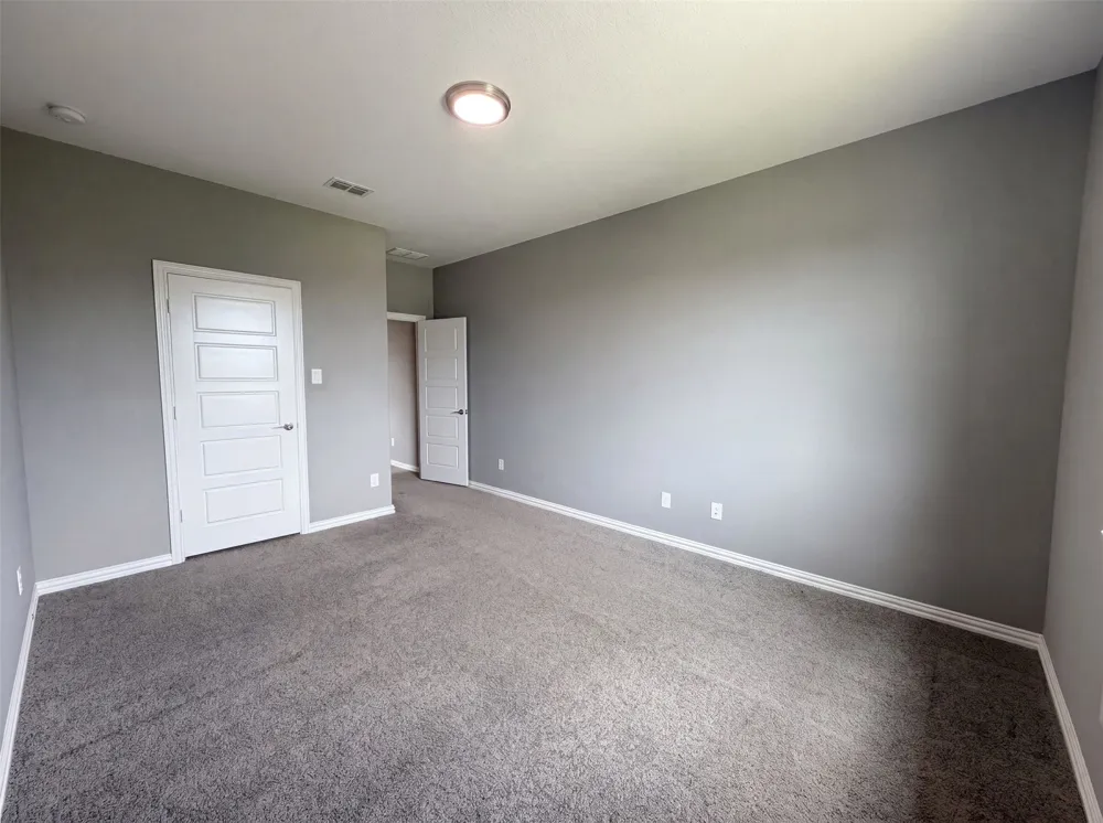 7221 Durand Drive Irving, TX 75063