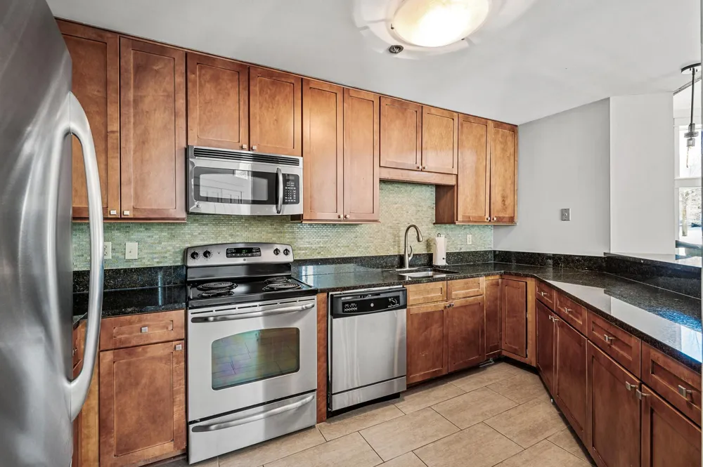 6020 Chasewood Parkway #203 Minnetonka, MN 55343