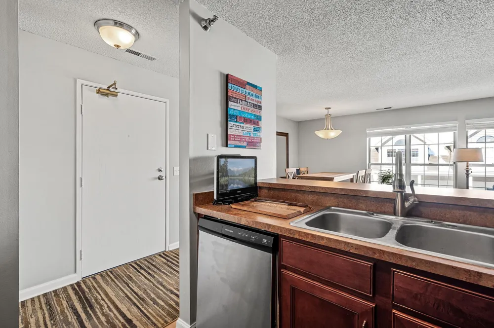 6020 Chasewood Parkway #203 Minnetonka, MN 55343