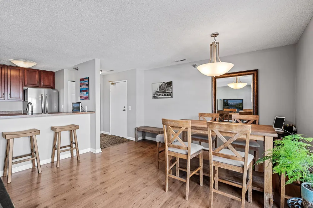 6020 Chasewood Parkway #203 Minnetonka, MN 55343