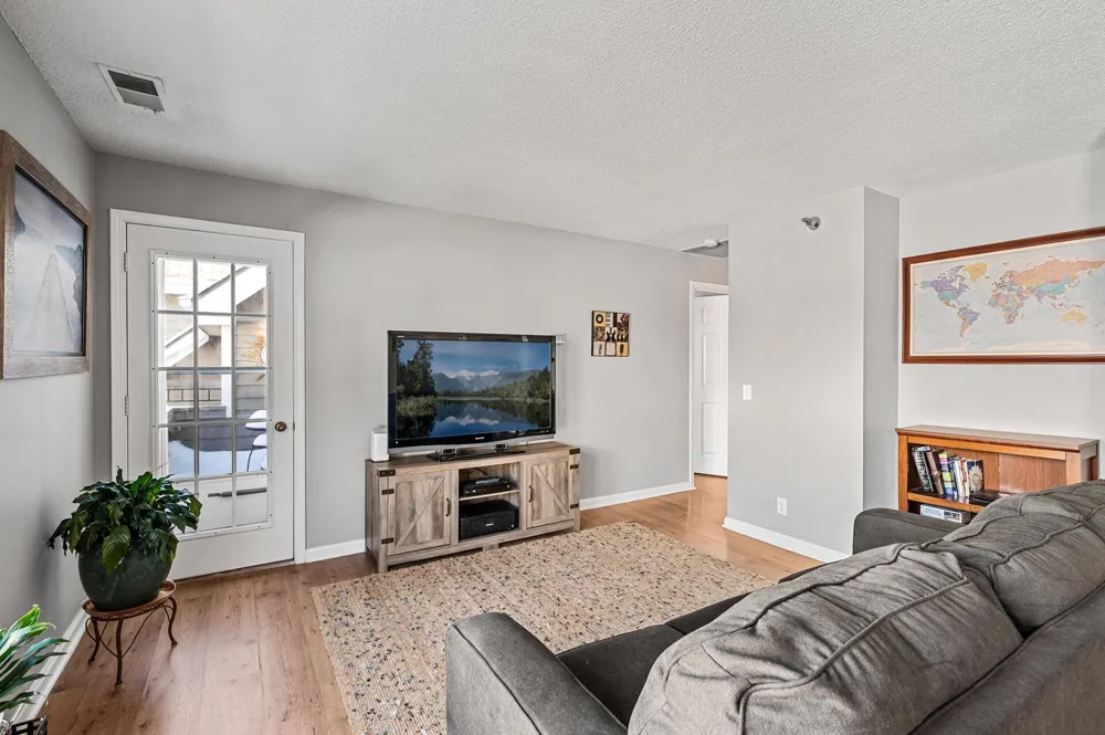 6020 Chasewood Parkway #203 Minnetonka, MN 55343