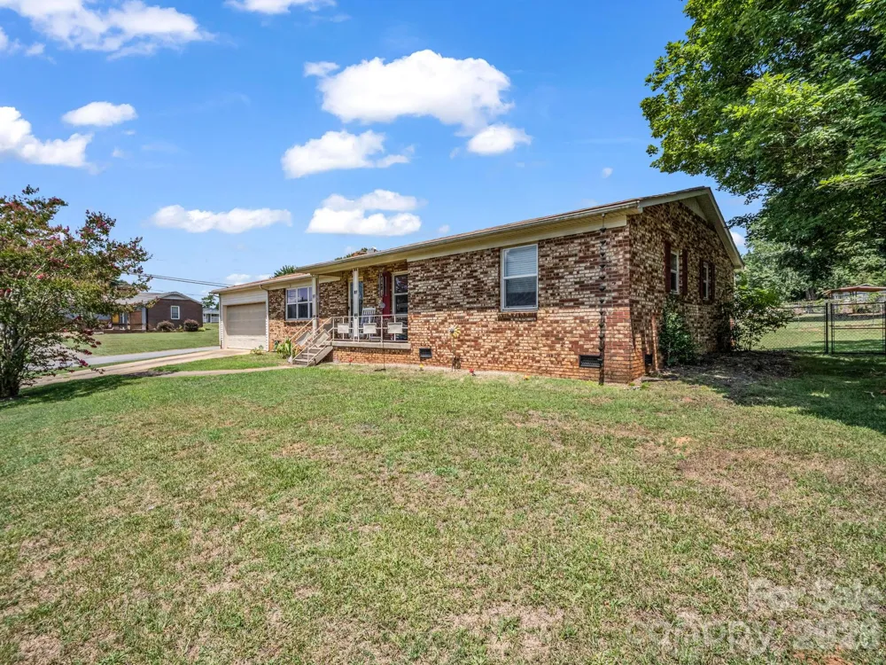 1206 Wyanoke Avenue Shelby, NC 28152