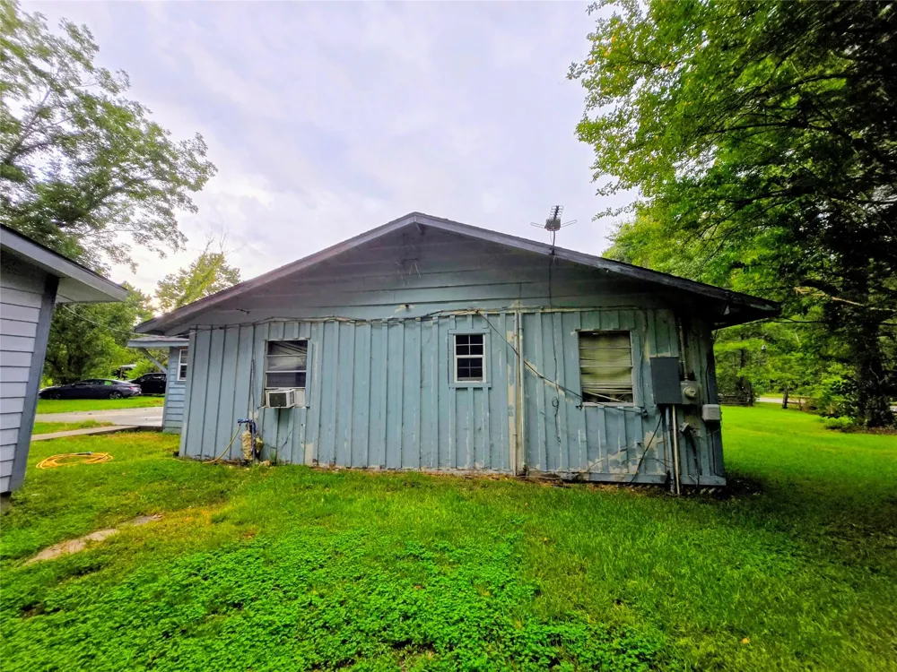 10984 Fm 1746 Woodville, TX 75979