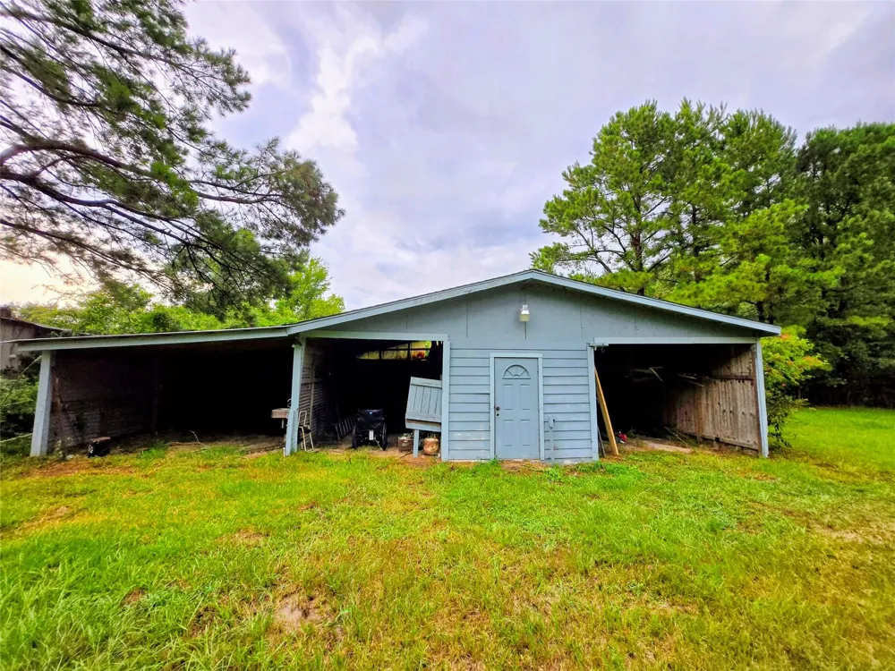 10984 Fm 1746 Woodville, TX 75979
