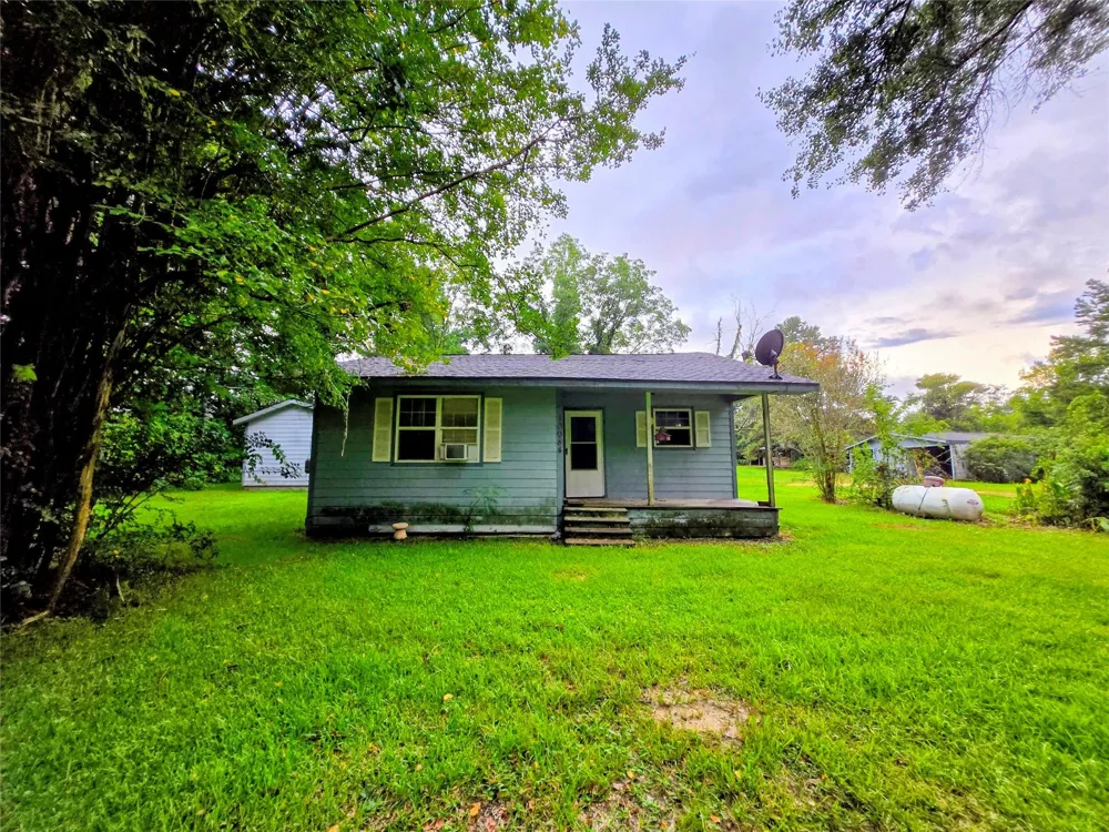 10984 Fm 1746 Woodville, TX 75979