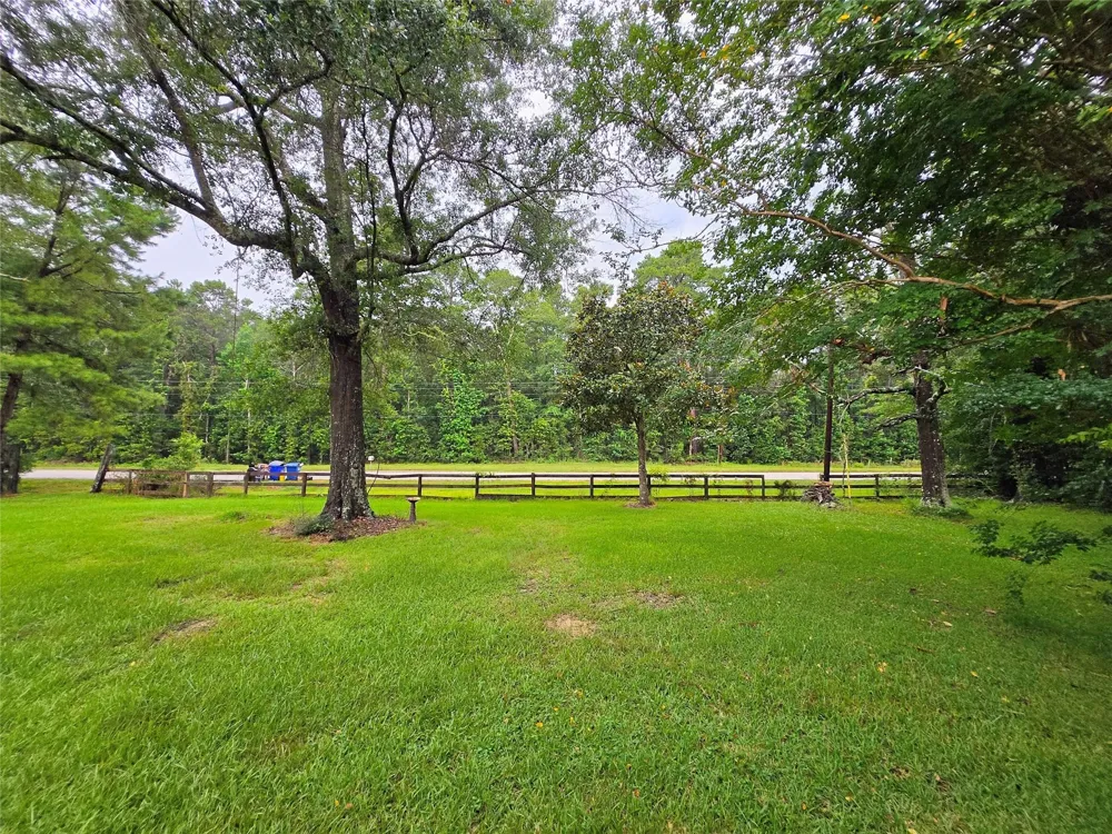 10984 Fm 1746 Woodville, TX 75979