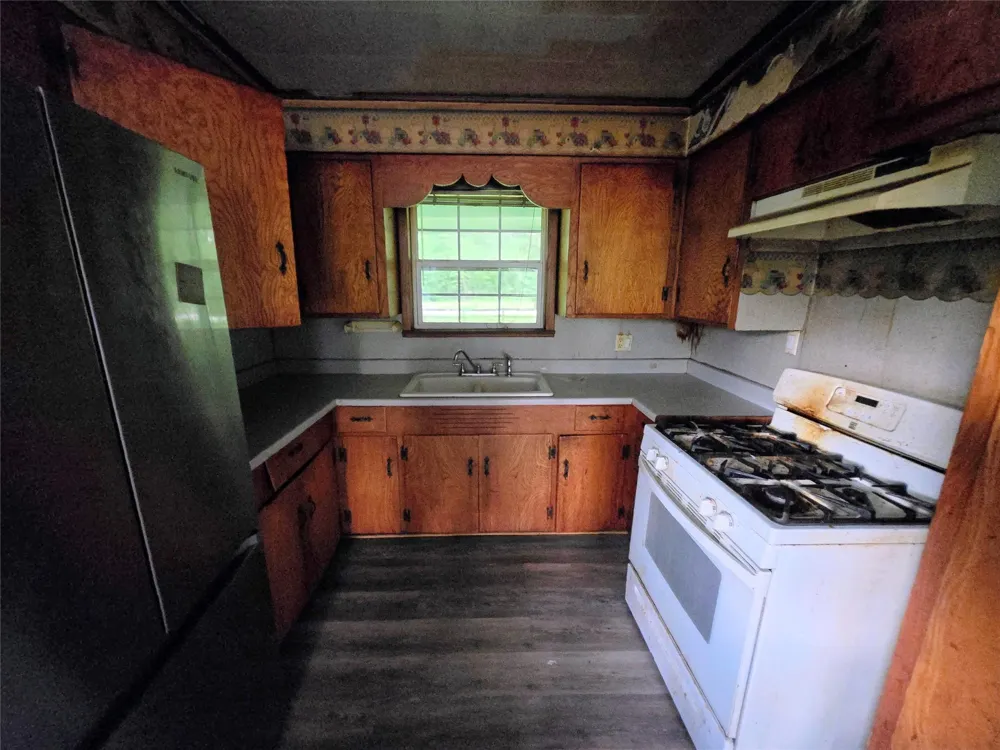 10984 Fm 1746 Woodville, TX 75979