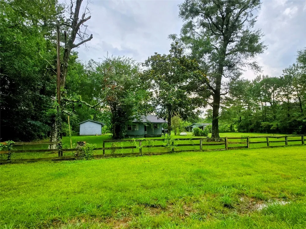 10984 Fm 1746 Woodville, TX 75979