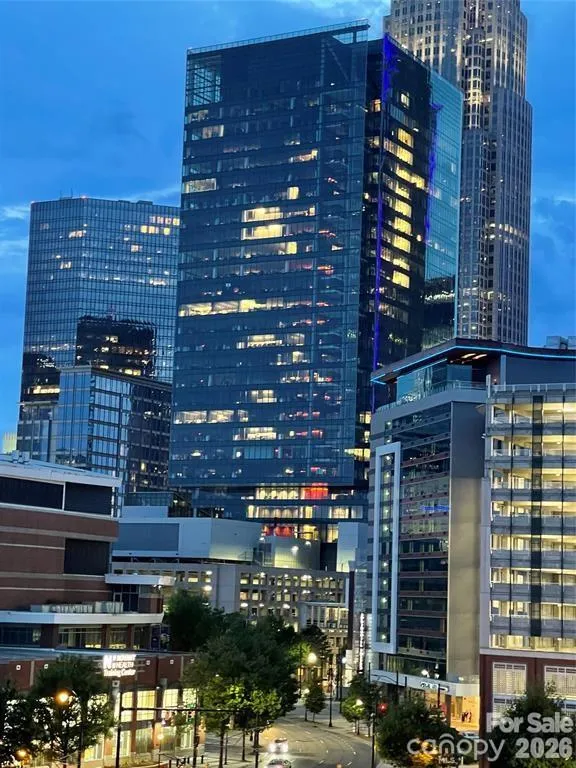 505 E 6th Street #701 Charlotte, NC 28202
