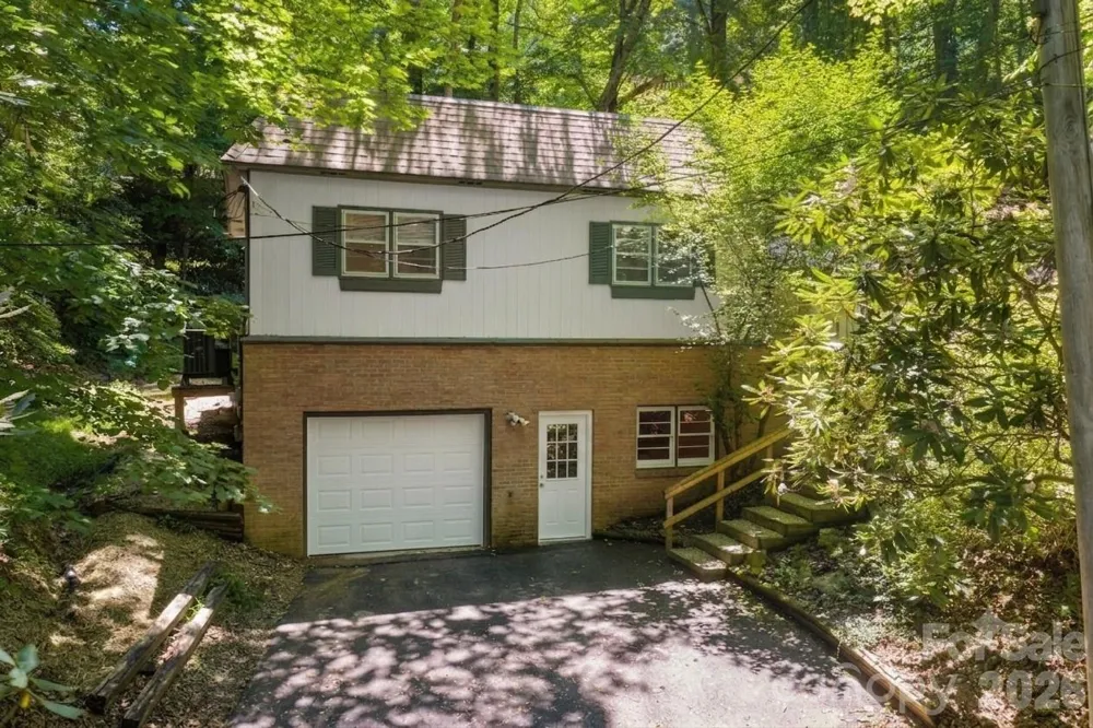 121 Horseshoe Drive Boone, NC 28607