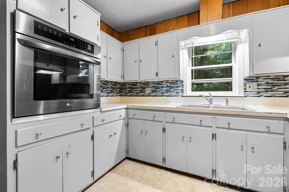 121 Horseshoe Drive Boone, NC 28607