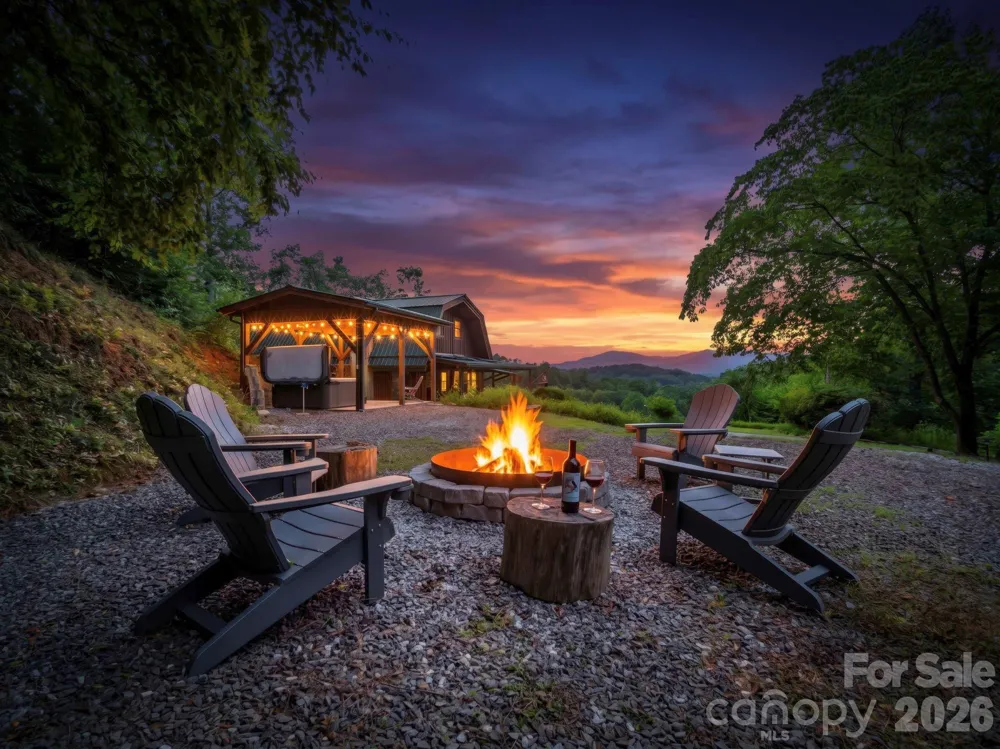 1901 Blue Rock Road Burnsville, NC 28714