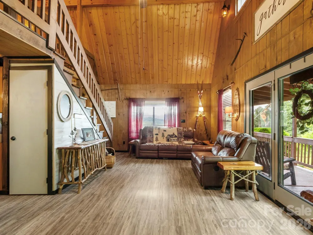 1901 Blue Rock Road Burnsville, NC 28714