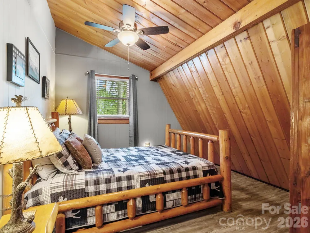 1901 Blue Rock Road Burnsville, NC 28714