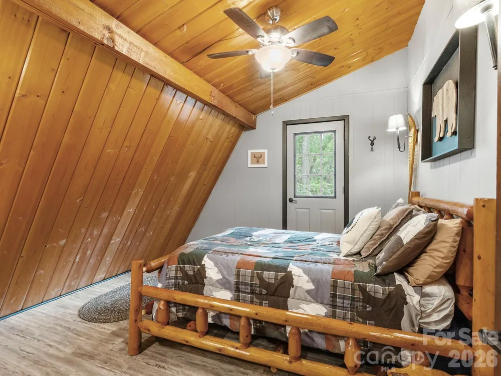 1901 Blue Rock Road Burnsville, NC 28714