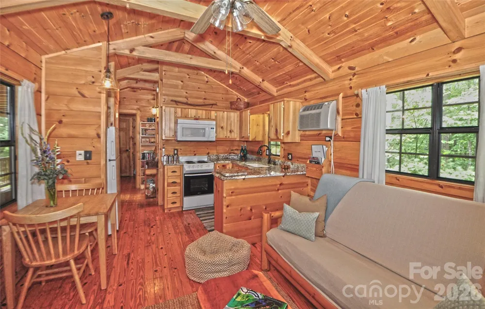 1390 Baltimore Branch Road Hot Springs, NC 28743