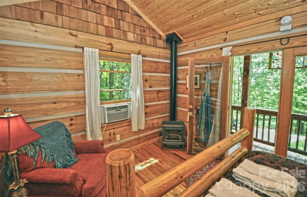 1390 Baltimore Branch Road Hot Springs, NC 28743