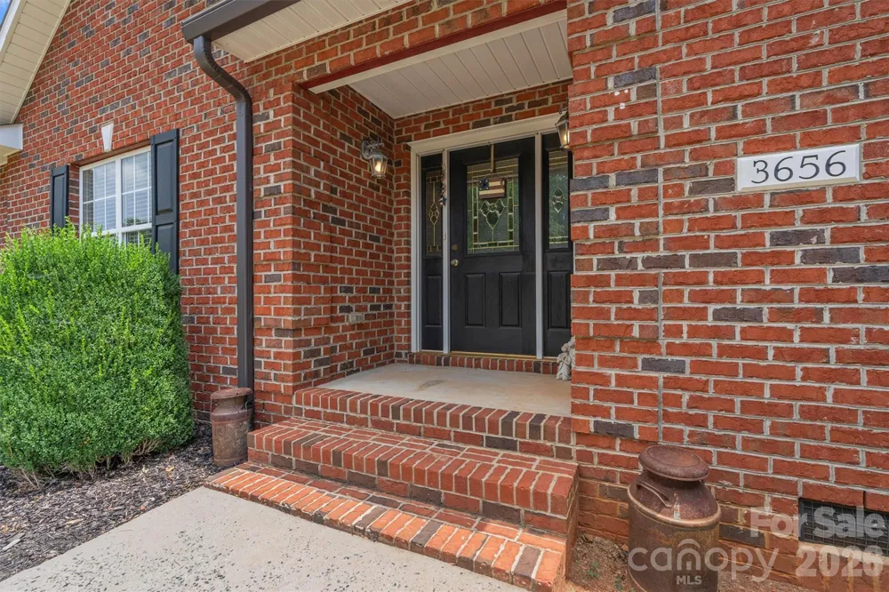 3656 Woodgreen Drive Lincolnton, NC 28092