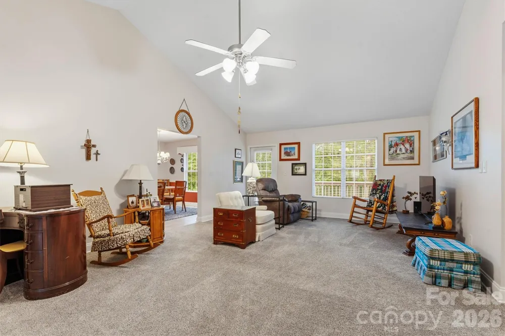3656 Woodgreen Drive Lincolnton, NC 28092
