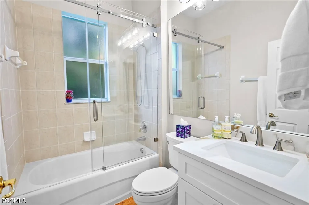 Devington Way Fort Myers, FL 33912